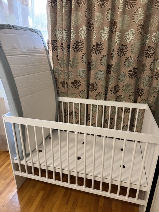 Patut din lemn copii si bebelusi KLUPS+ saltea IKEA nou nefolosit