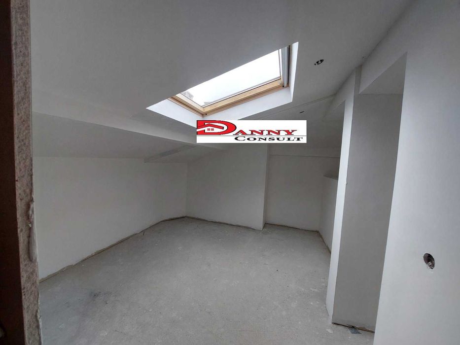 Продава се Мезонет в Велико Търново, Акация - 120 кв.м за 917 €/кв.м - Снимка #1