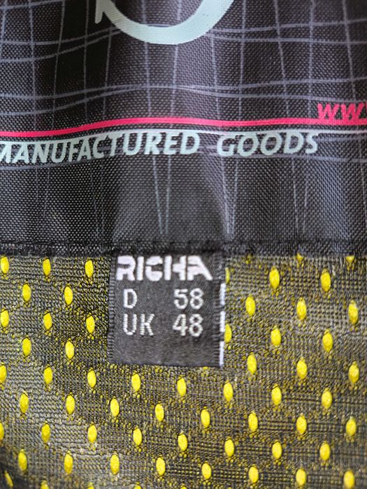 Мото яке Richa (естествена кожа)