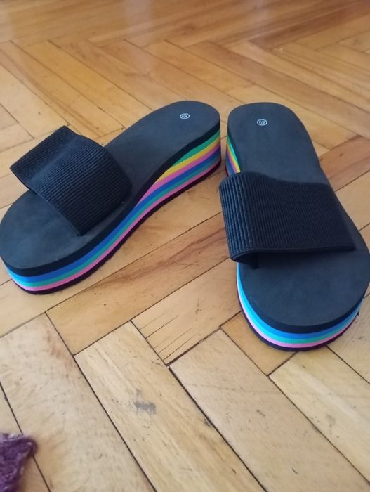 Продам сланцы для бассейна