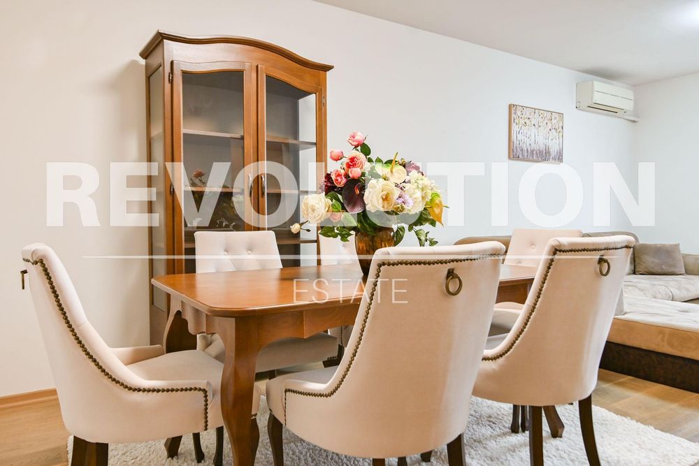 Тристаен апартамент в ж.к. Манастирски ливади.