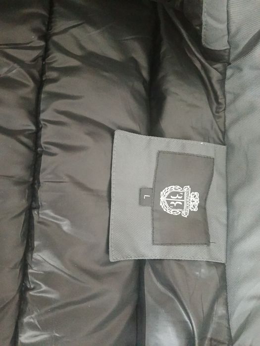 Продам куртку зимнию