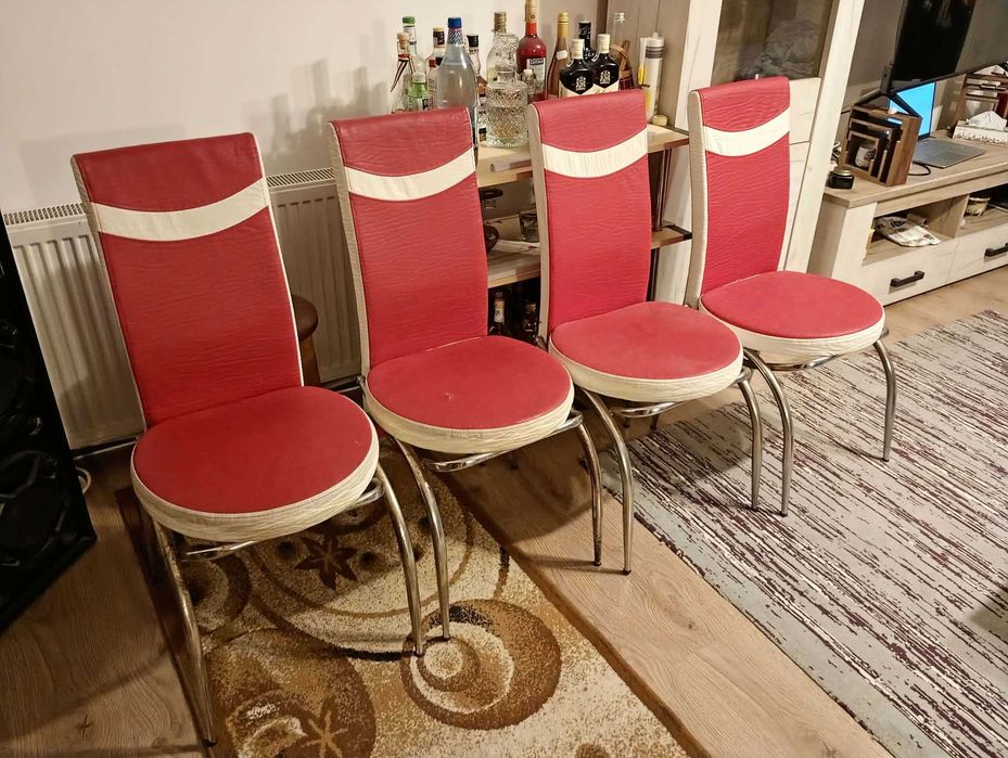 set 4 scaune de bucatarie
