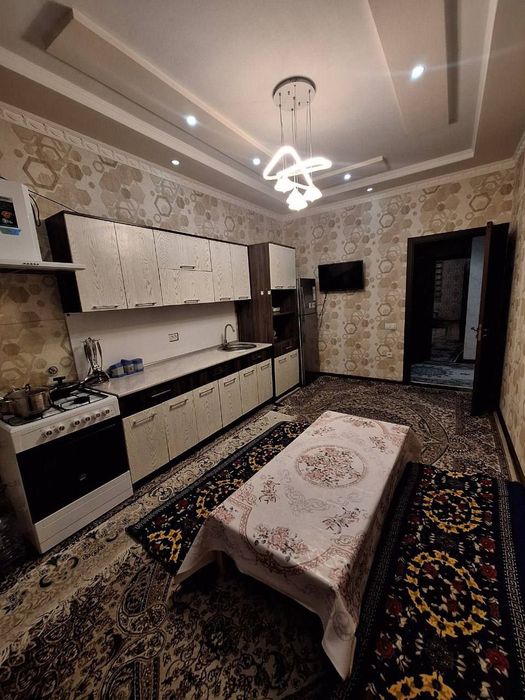 Chilonzor metrosi yonida kvartira bor ijaraga beriladi