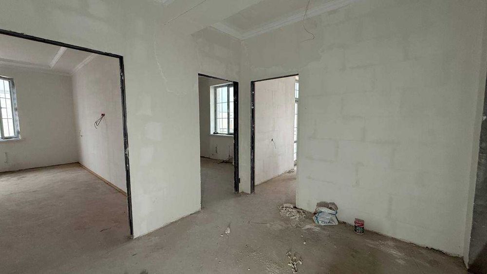 Миндонобод 24-мактаб 7 қаватда 3 хонали квартира сотилади. ID: 1612