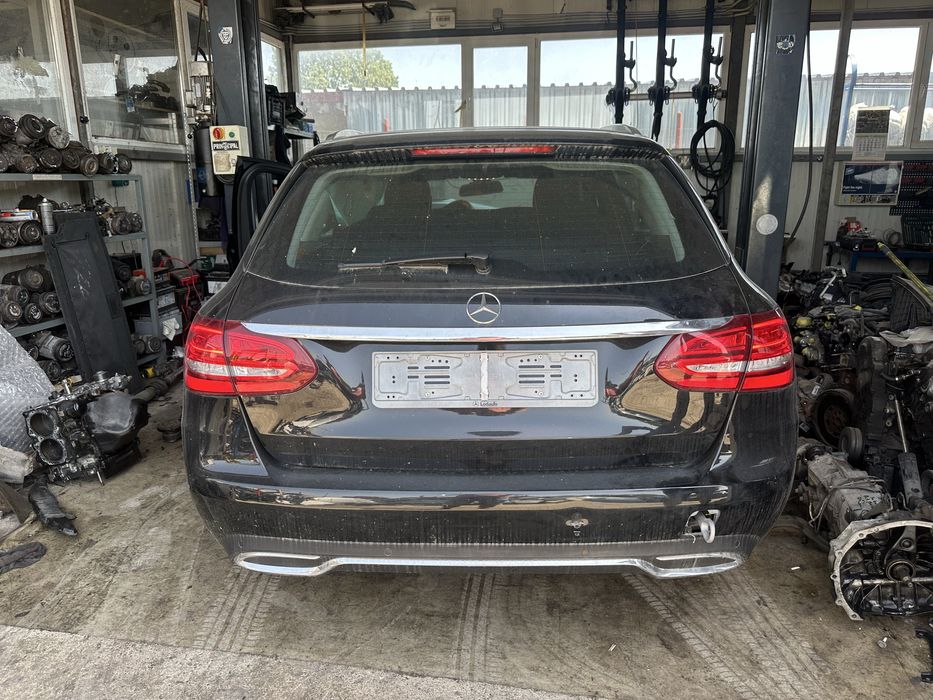 Mercedes W205 220cdi-651.921 - 50 000km