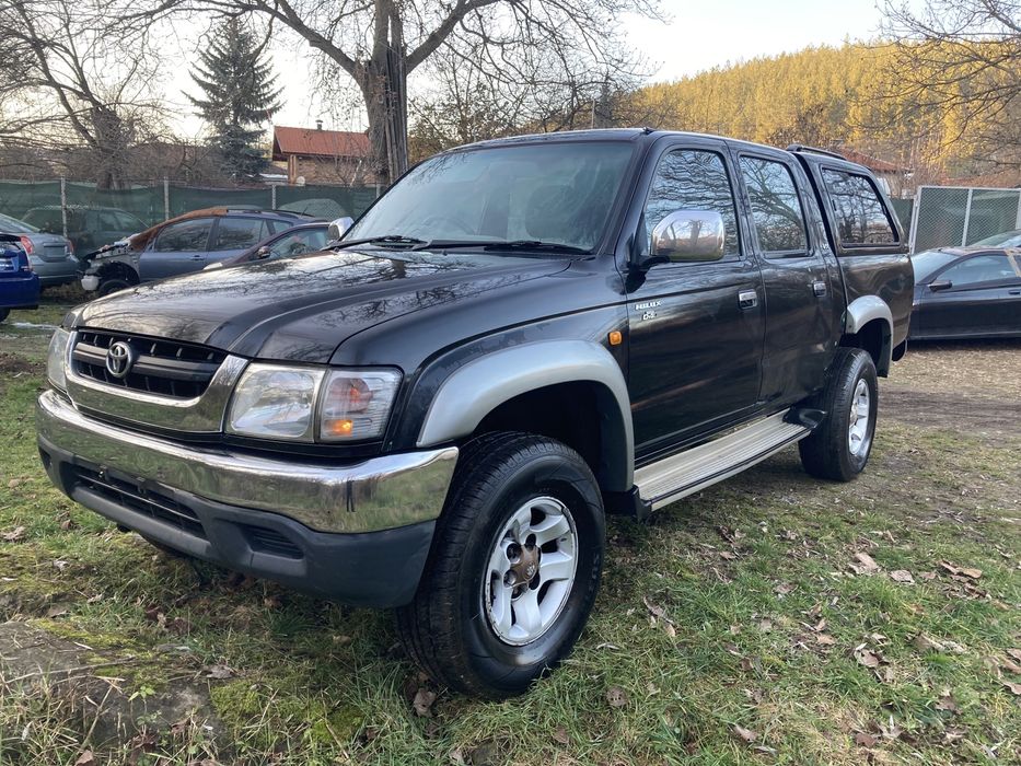 Тойота Хайлукс Пикап -Хартоп/2.5D4D 102кс/02-05г/НА ЧАСТИ/