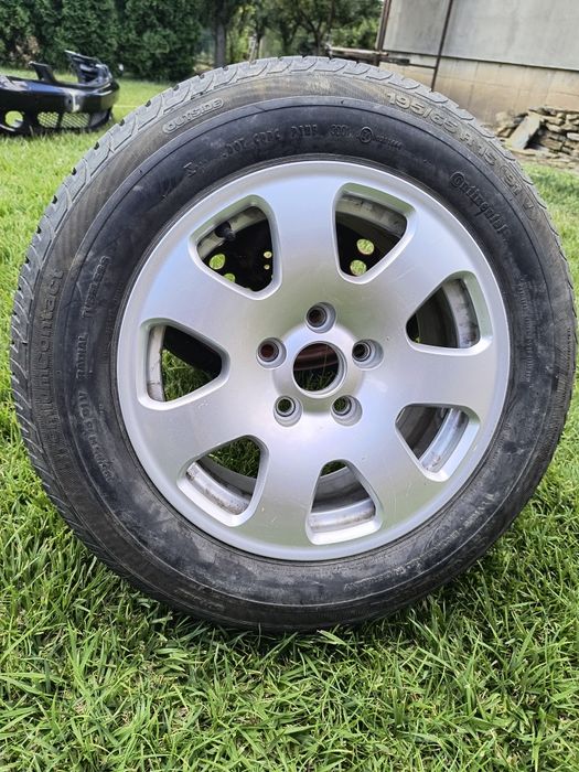 Патерица за опел и резервна гума с джанта за Ауди