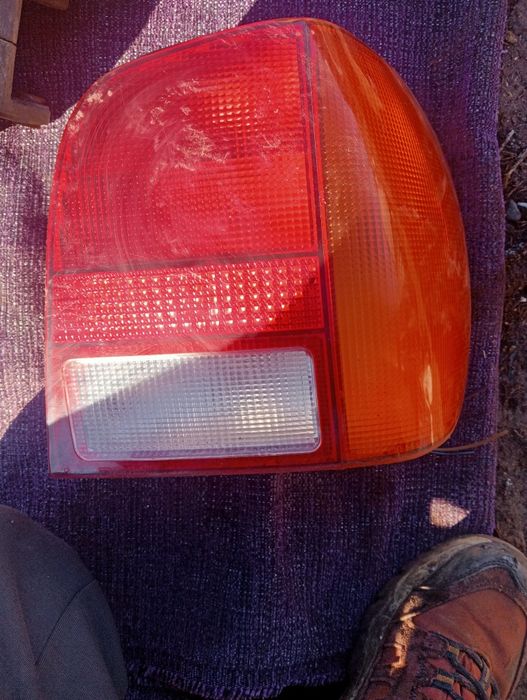 Vând mai multe piese Volkswagen