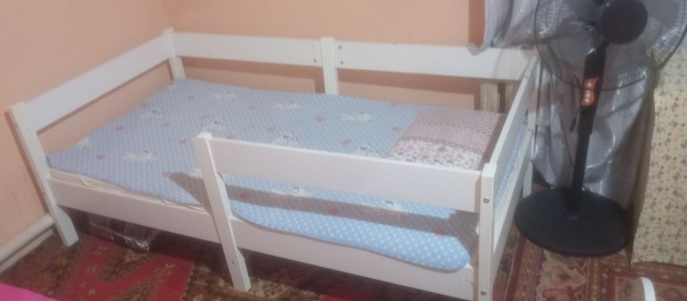 Продам детскую кроватку