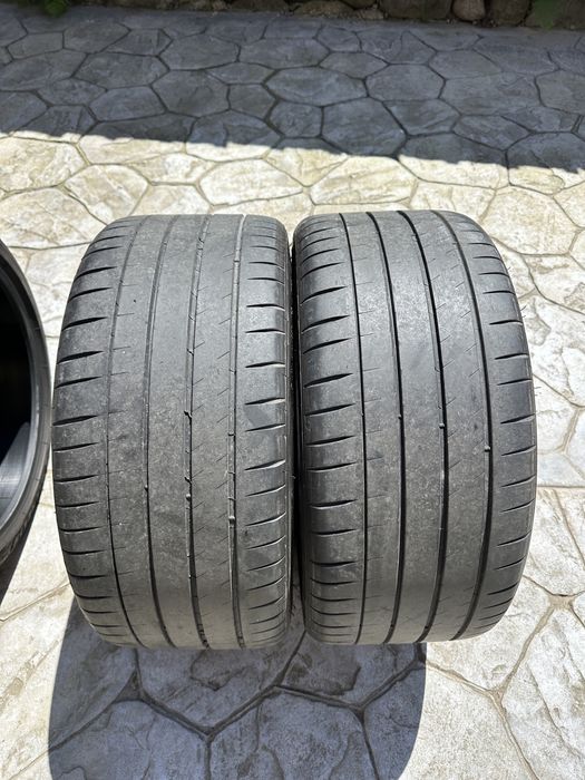 Michelin Pilot Sport 4S BMW* 255/35R19