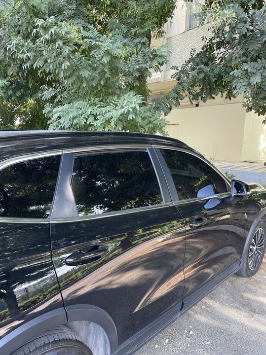 Продается своя машина срочно Haval jolion