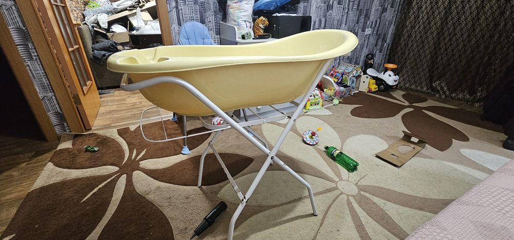 Поставка под ванну