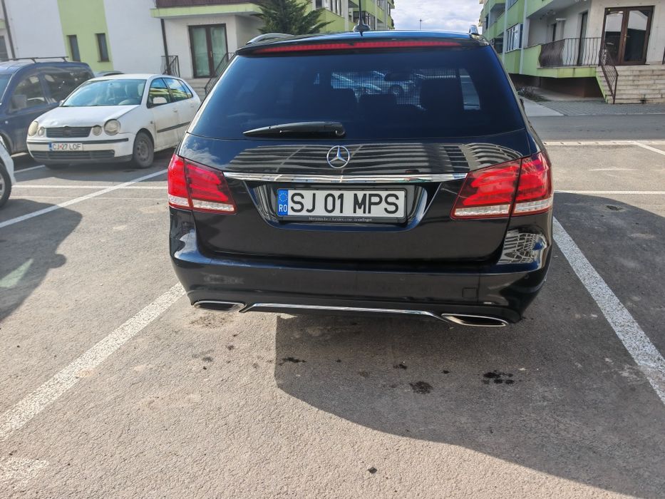 Mercedes - Benz E220 Blue TEC BlueEFICIENCY Edition