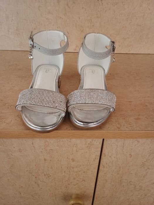 Детски обувки 32 номер