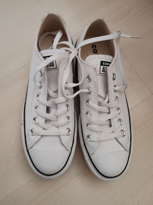 Нови кожени кецове Converse 37.5