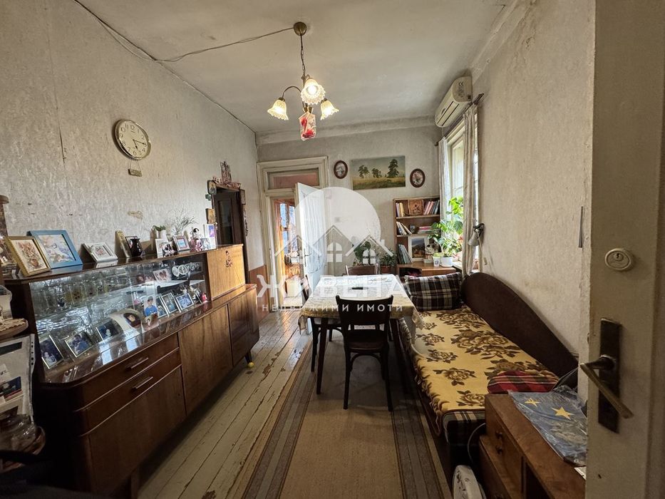 Продава се Тристаен апартамент в Варна, Център - 119 кв.м за 2513 €/кв.м - Снимка #5