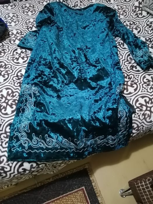 Женский Шапан новый.