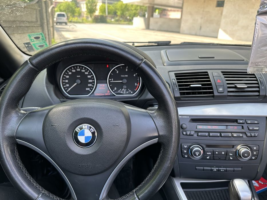 Vand BMW Seria 1. Cabrio. Automata.
