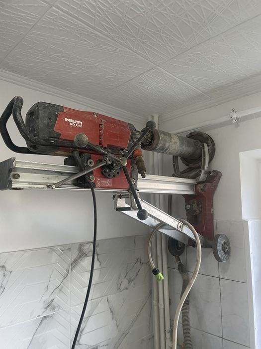 Gauri hote , evacuare centrale , aerisiri , treceri tubulaturi sanitare si electrice , etc.