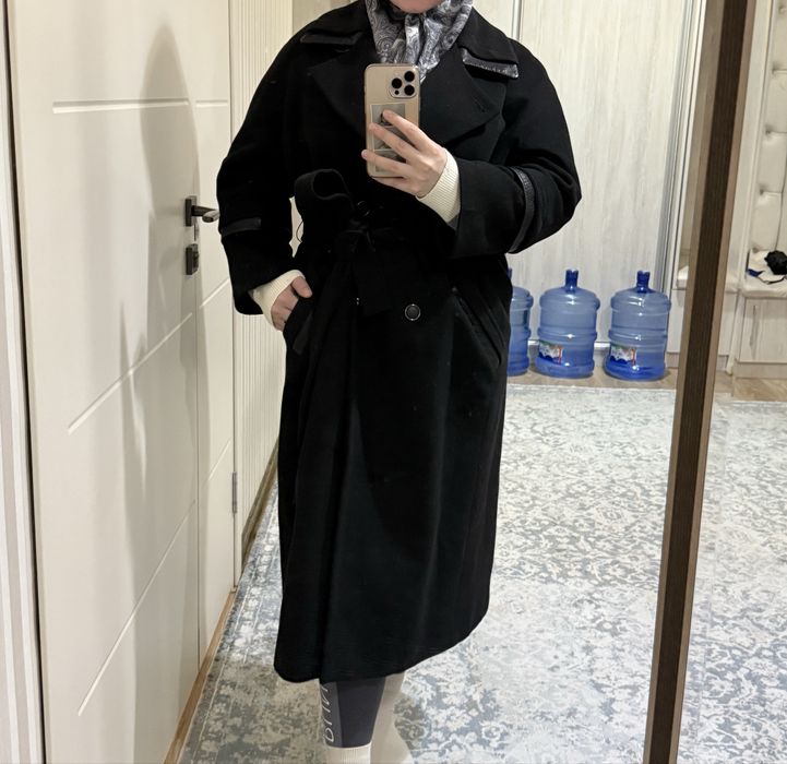 Ayollar paltosi Kent