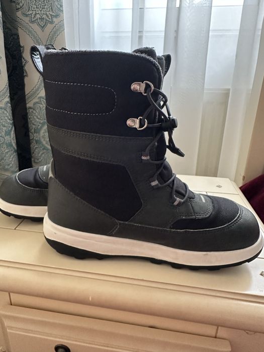 Cizme Reima groase si impermeabile - marime 37