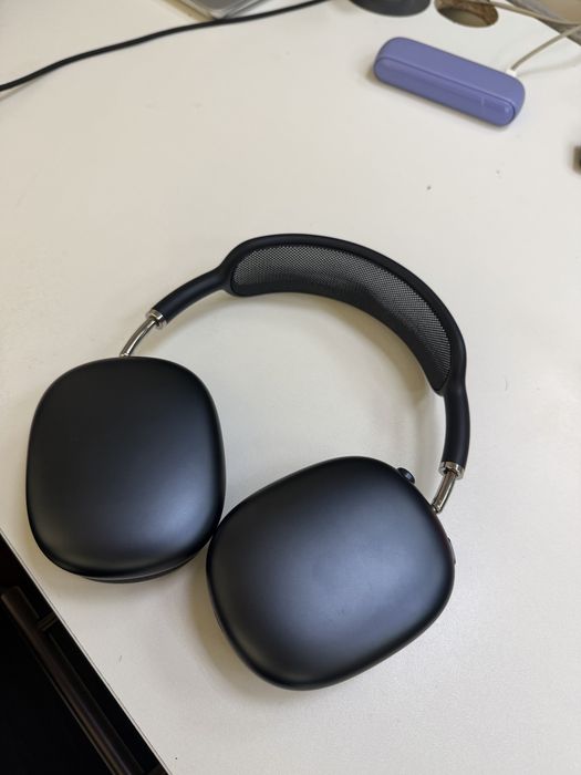 Продам AirPods Max 2