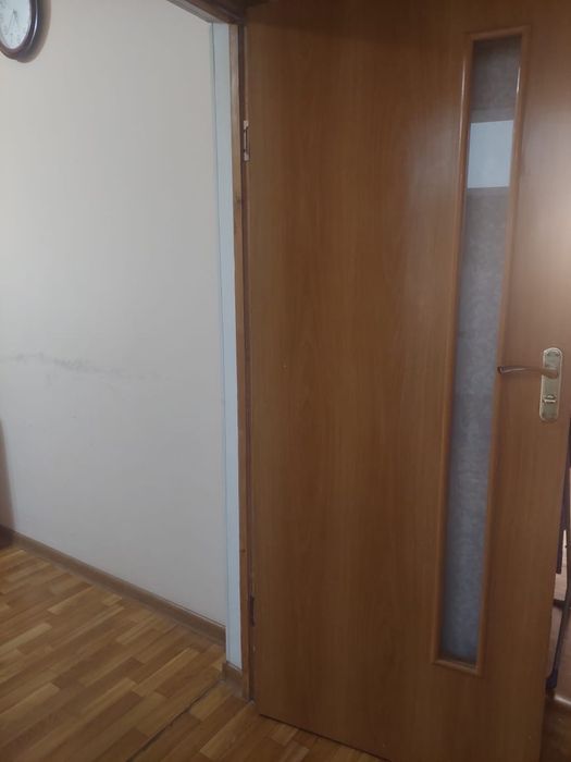 Есіктер жақсы состояниеде 10 шт