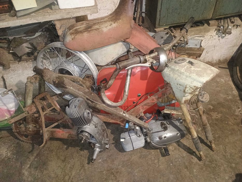 Части Ява 20 мотопед