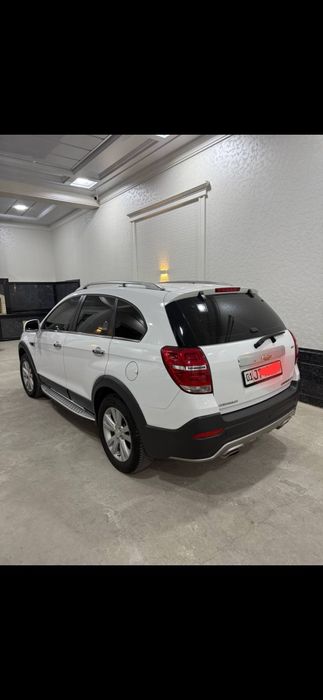 Captiva 3 oq rang 3L li mator probegi 44,000 halol