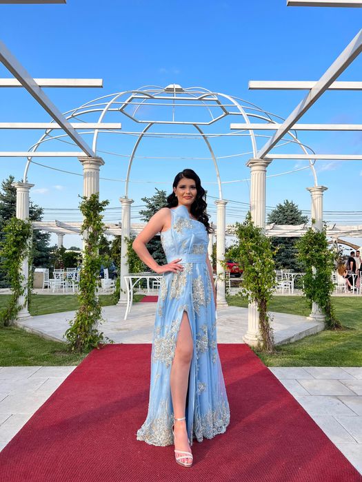 Rochie cusută manual cu broderie,pietre,mărimea M