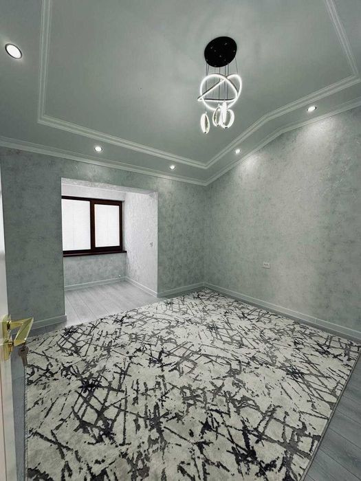 Мархабо худудида жойлашган 3 хонали квартира мансард жойлашган