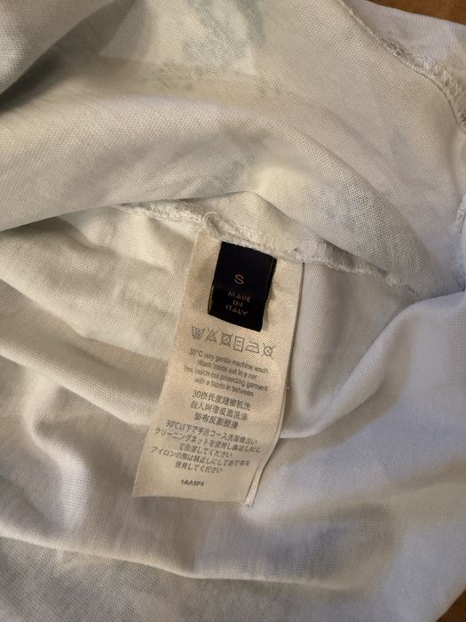 Louis Vuitton тениска С размер