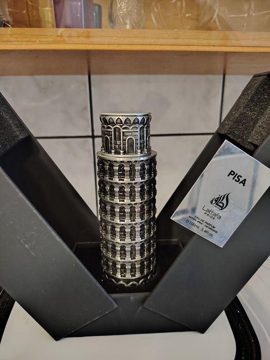 Lattafa Pisa EDP