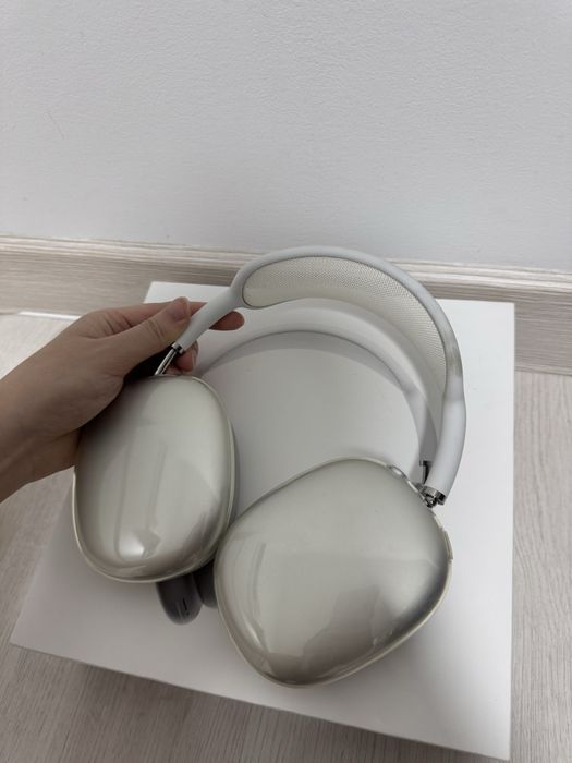 Airpods max silver