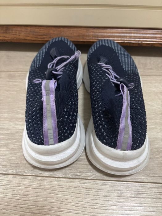 Кроссовки найк продам