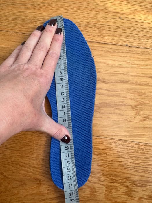Nike нови ботуши 38