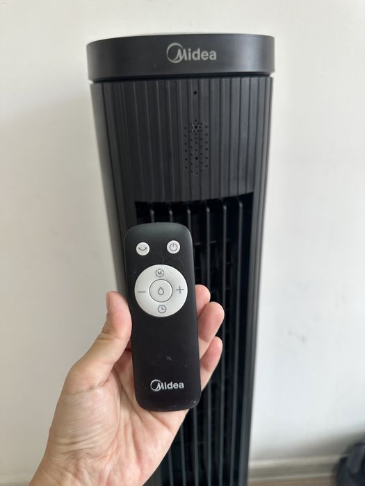 Продам Midea кондиционер напольный! Новый!
