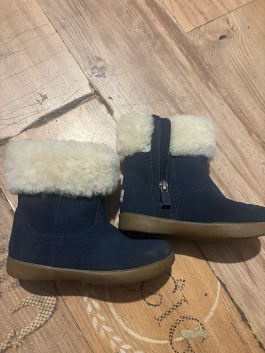 UGG детски ботушки 25