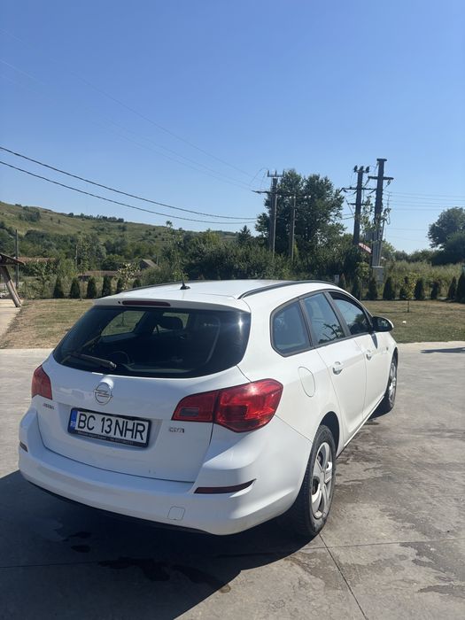 OPEL Astra 2012 — imagine 5