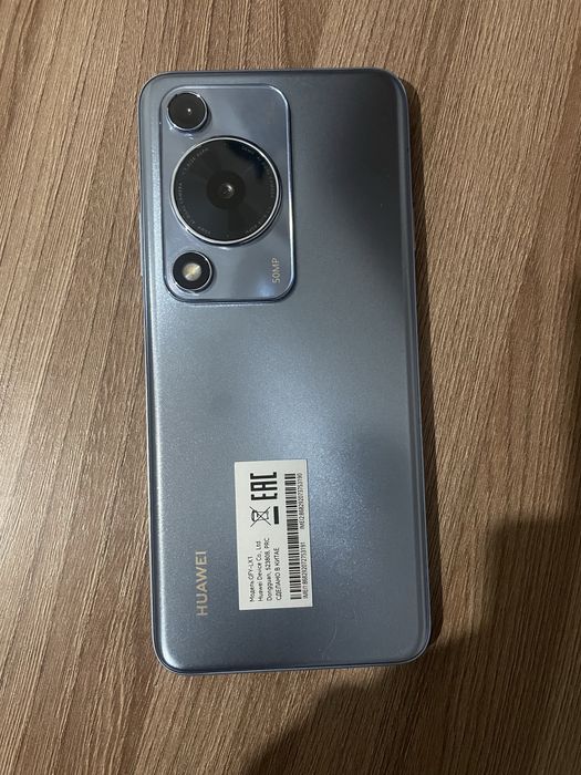 Продам Huawei nova 72s