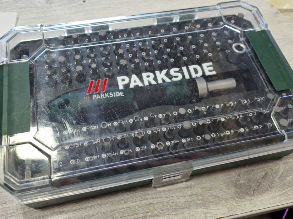 Parkside Комплект отвертка с тресчотка и битове 115 части
