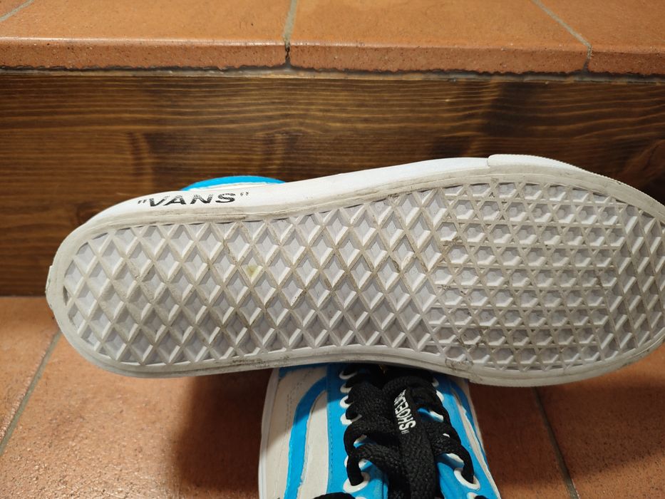 Vans Off  mărimea 44