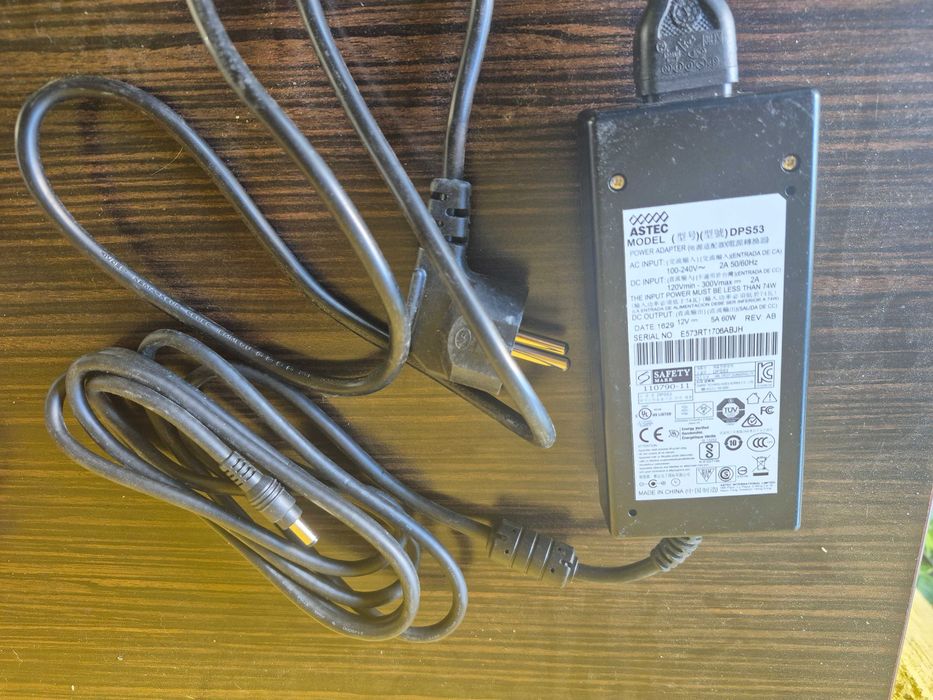 Alimentator 12V DC 5A, 60W Astec
