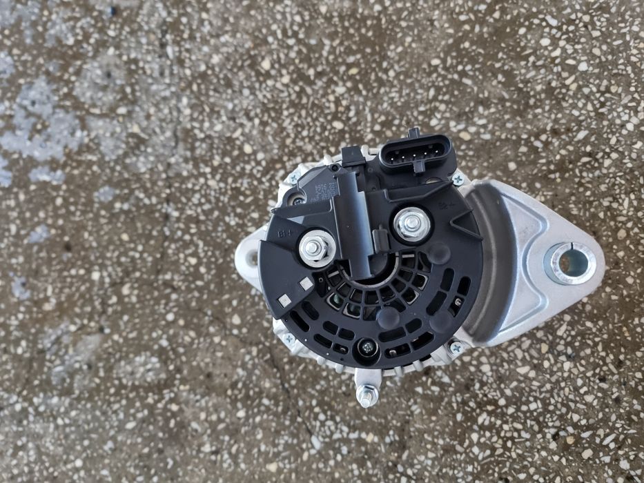 Alternator nou excavator VOLVO EC
