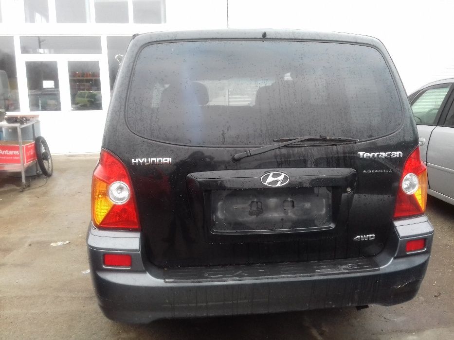 Hyndai Terracan-3,0дизел/150к.с./02г-на части