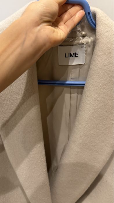 Теплое пальто от Lime
