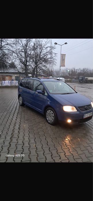 touran vw ideal pentru familie