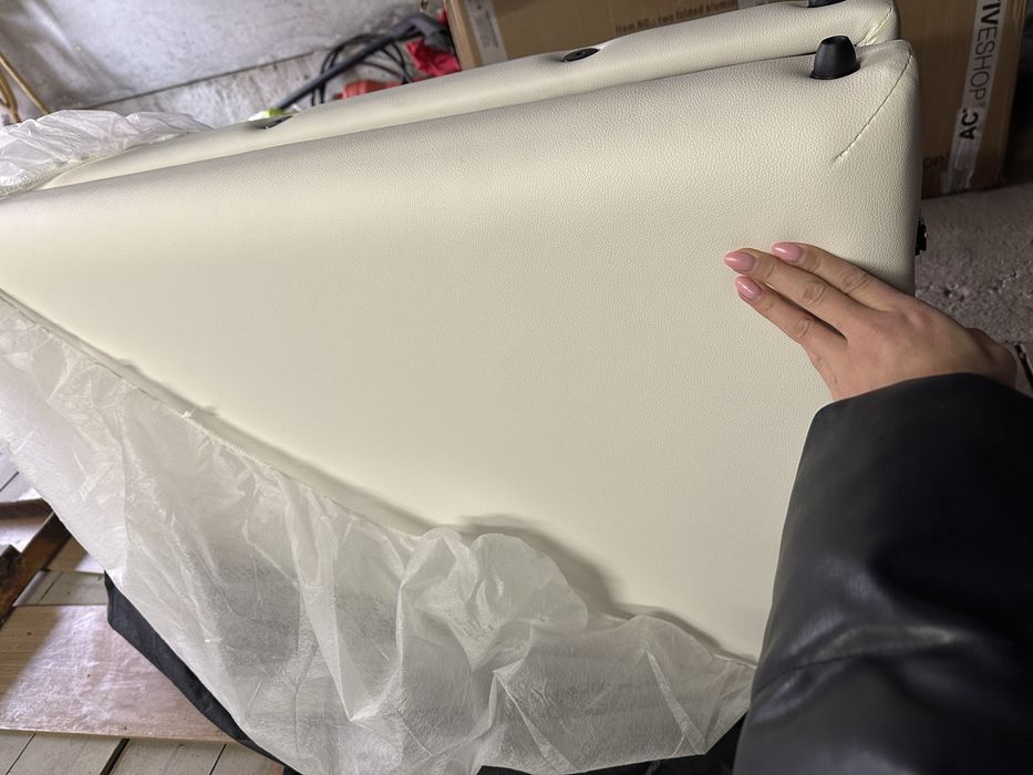 Козметична кушетка