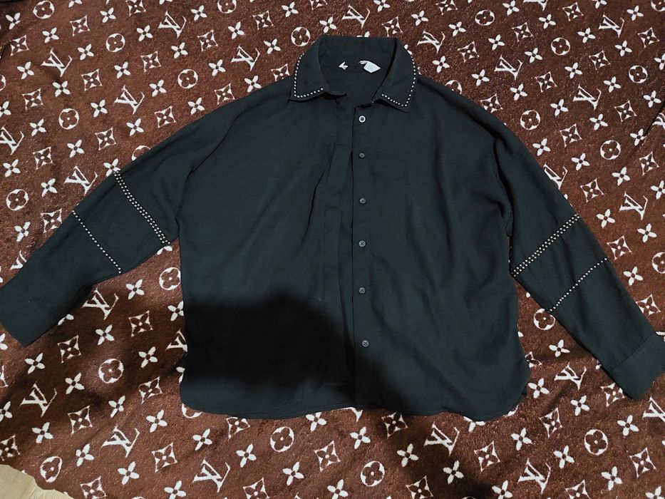 Женская кофточка